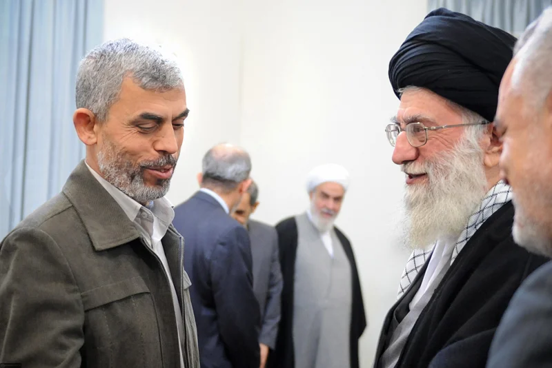 حماس در سالگرد شهادت السنوار: پرچم هرگز بر زمین نخواهد افتاد