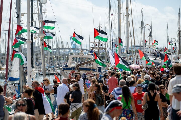 کاروان صمودِ انسانیت