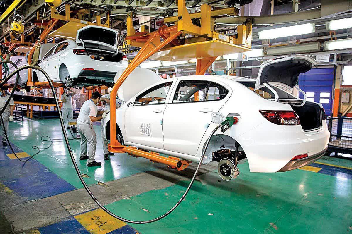 ۱۰۰ درصد سهام خودروسازی‌ها   قابل‌واگذاری نیست!