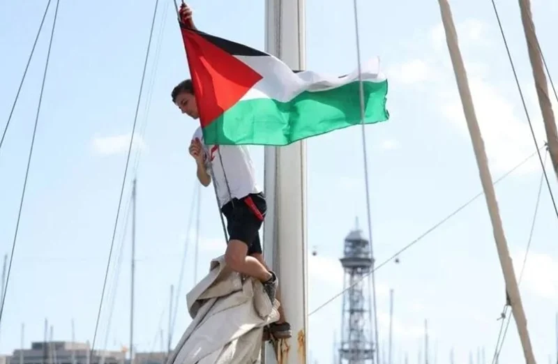 کاروانی از چهل ملیت دل به دریا زدهاند و تنها پرچمش، پرچم فلسطین است...